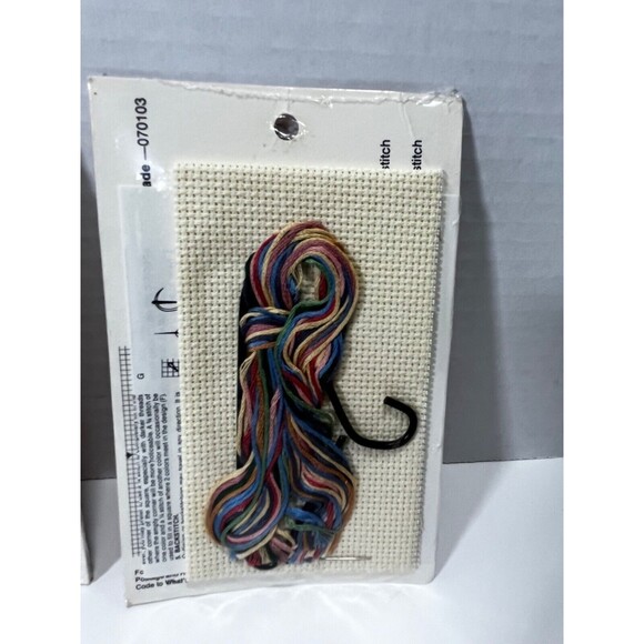 Vintage COUNTRY WIREWORKS Cross Stitch Kit #070116 Friend and #070103 Happiness - Picture 6 of 6